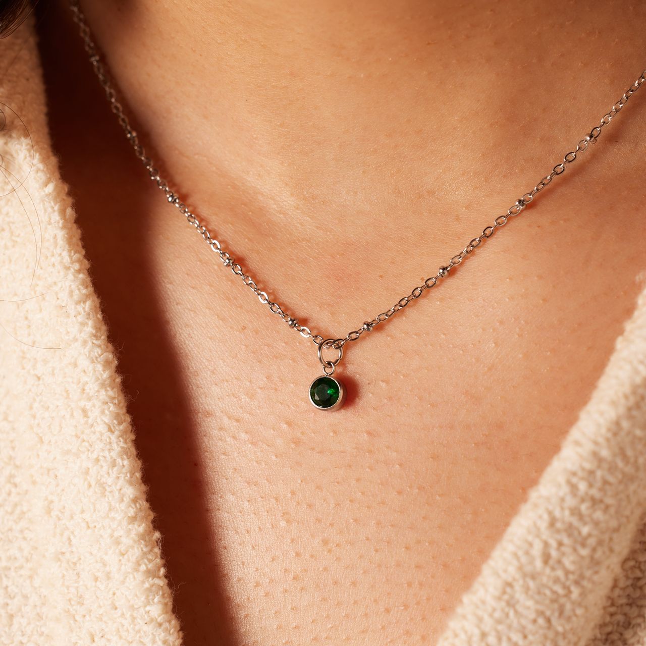 Stalen ketting met geboortesteen hanger Mei