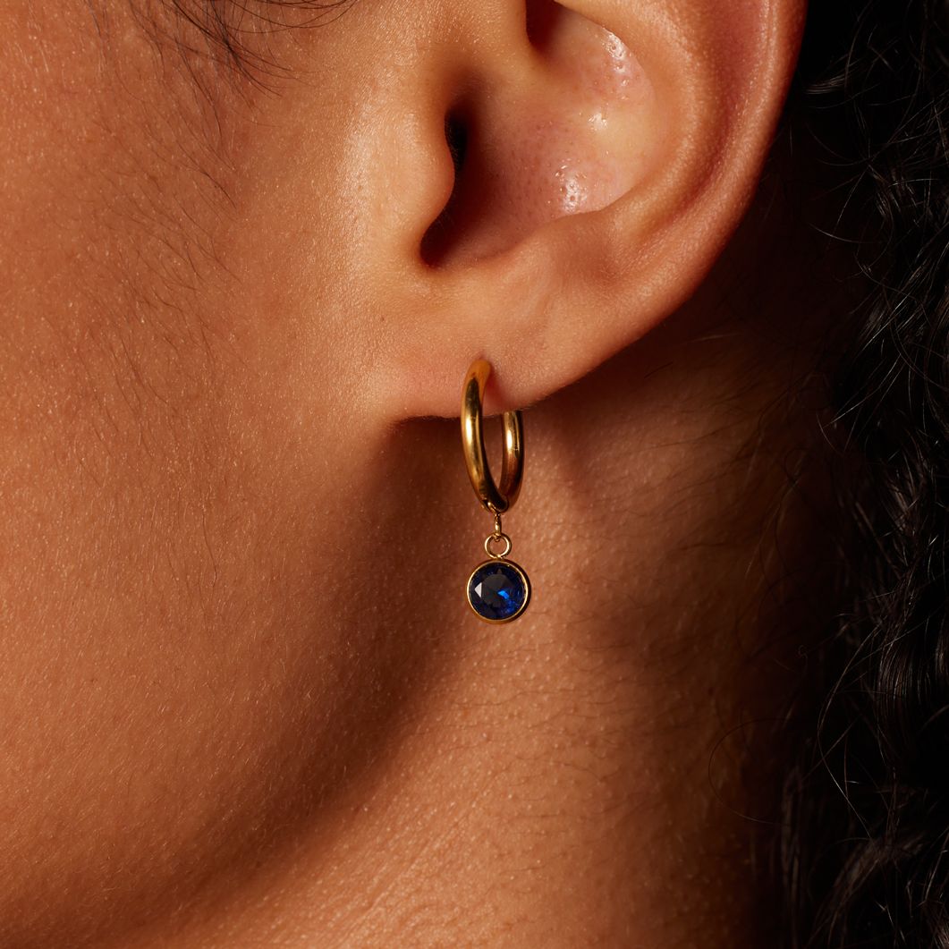 Stalen goldplated oorbellen geboortesteen september