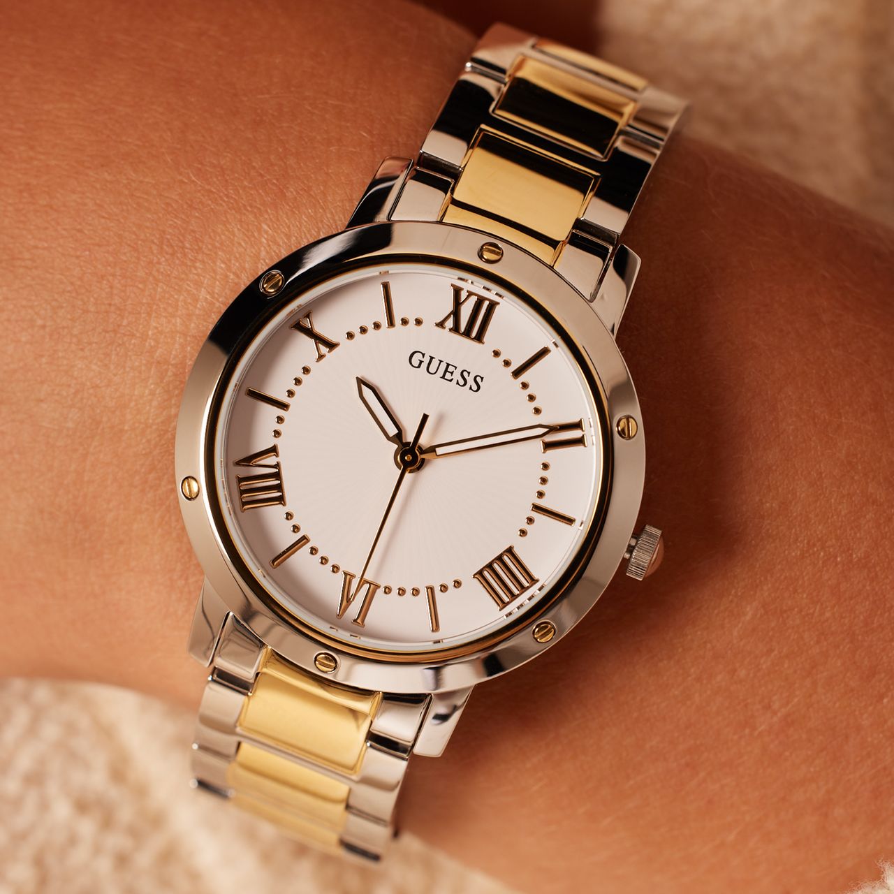Guess stalen dameshorloge bicolor DAWN GW0404L2