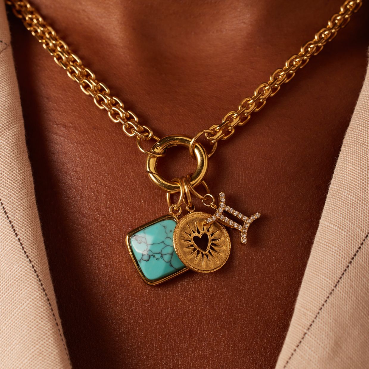 Stainless steel goldplated sterrenbeeldhanger Tweelingen met zirkonia voor dames