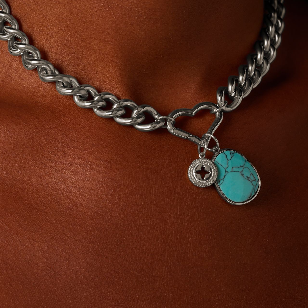 Stainless steel bedel met turquoise