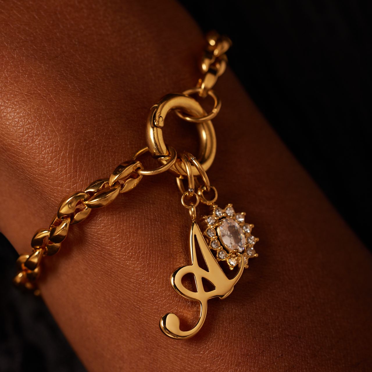 Stalen goldplated bedel sluiting rond