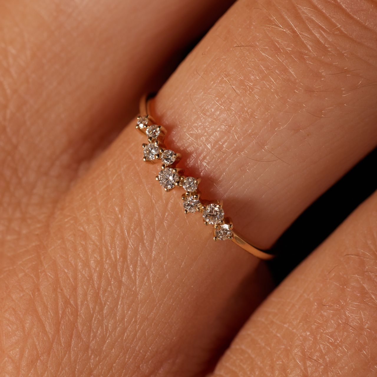 14 karaat geelgouden ring met diamant 0,15ct voor dames