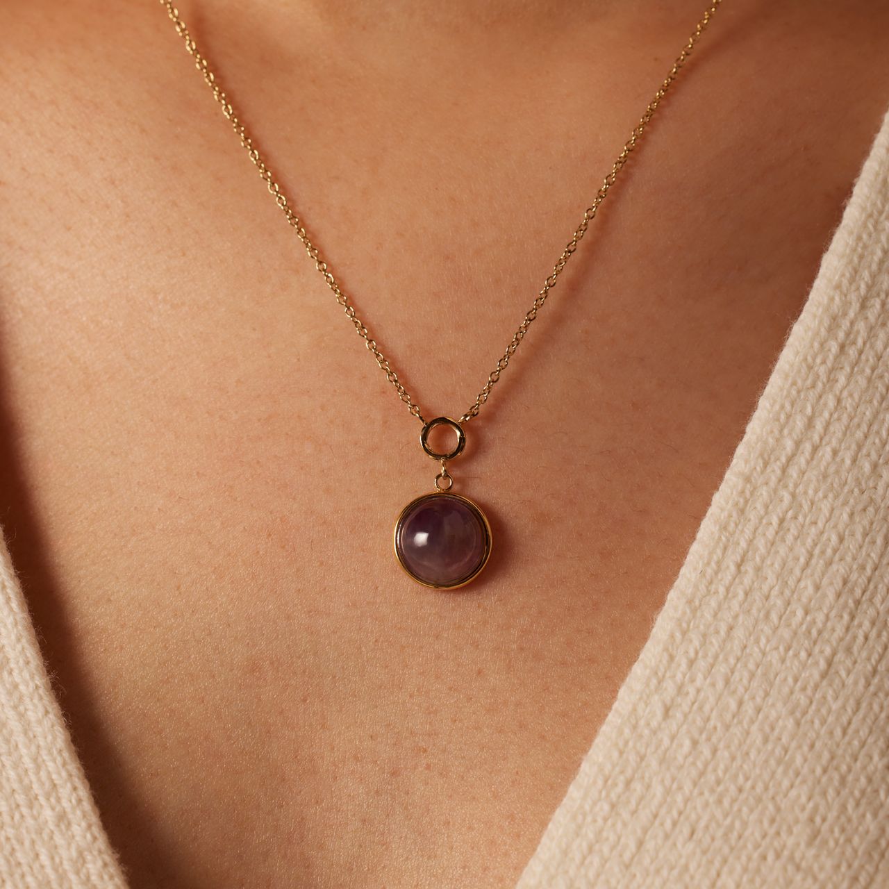 Halskette aus Edelstahl, vergoldet, mit Amethyst