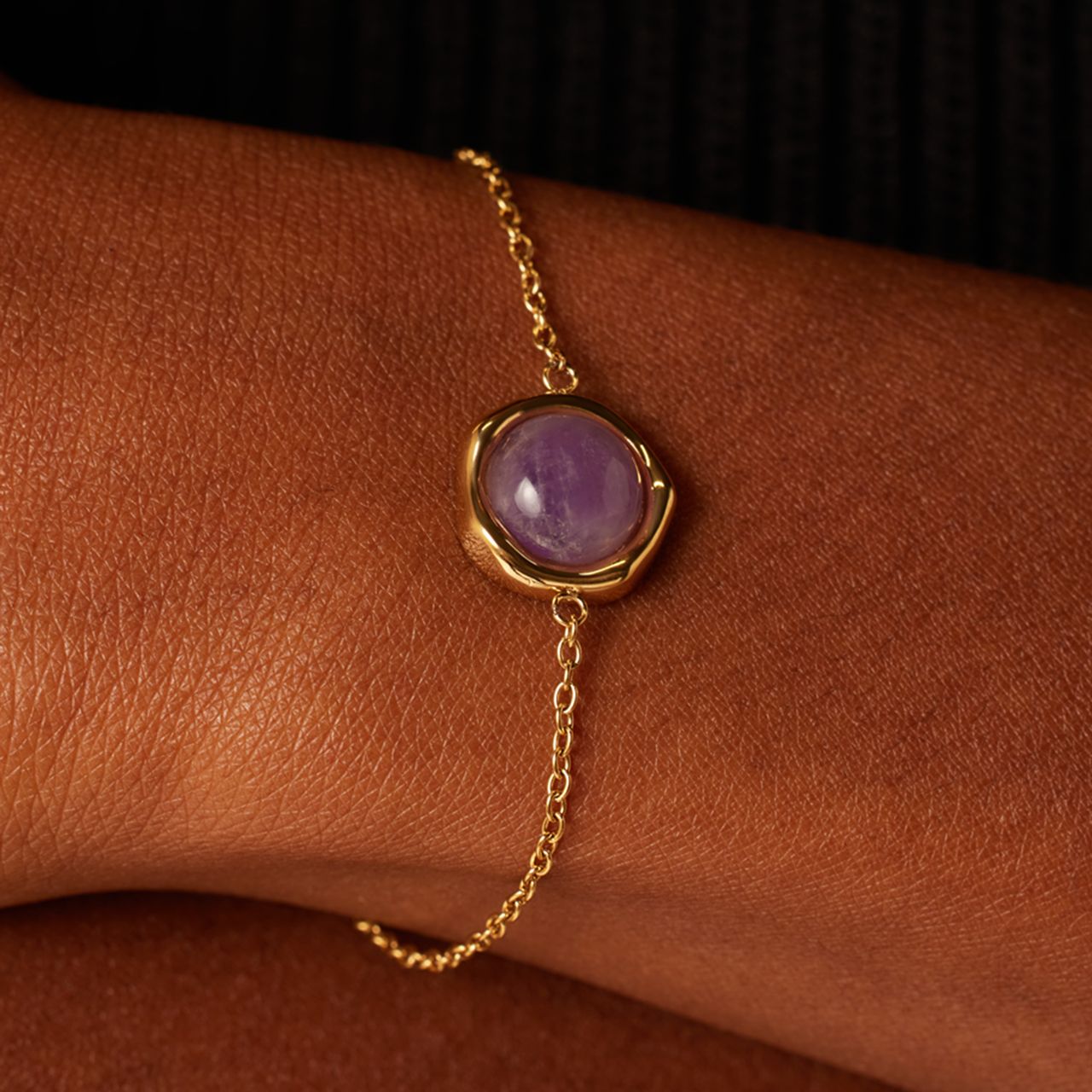 Stalen goldplated fantasiearmband met amethyst voor dames