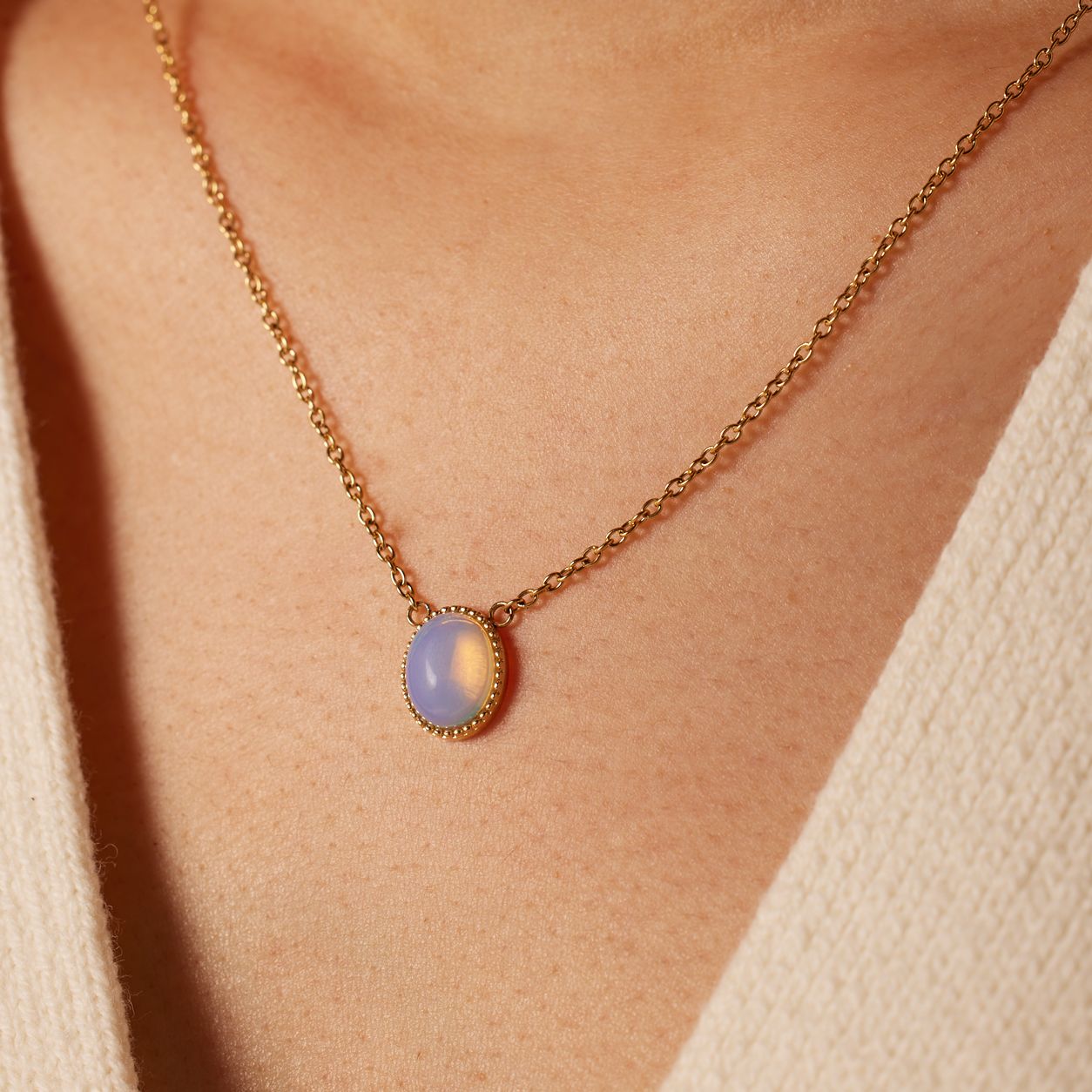 Stalen goldplated ketting met hanger met opaal voor dames