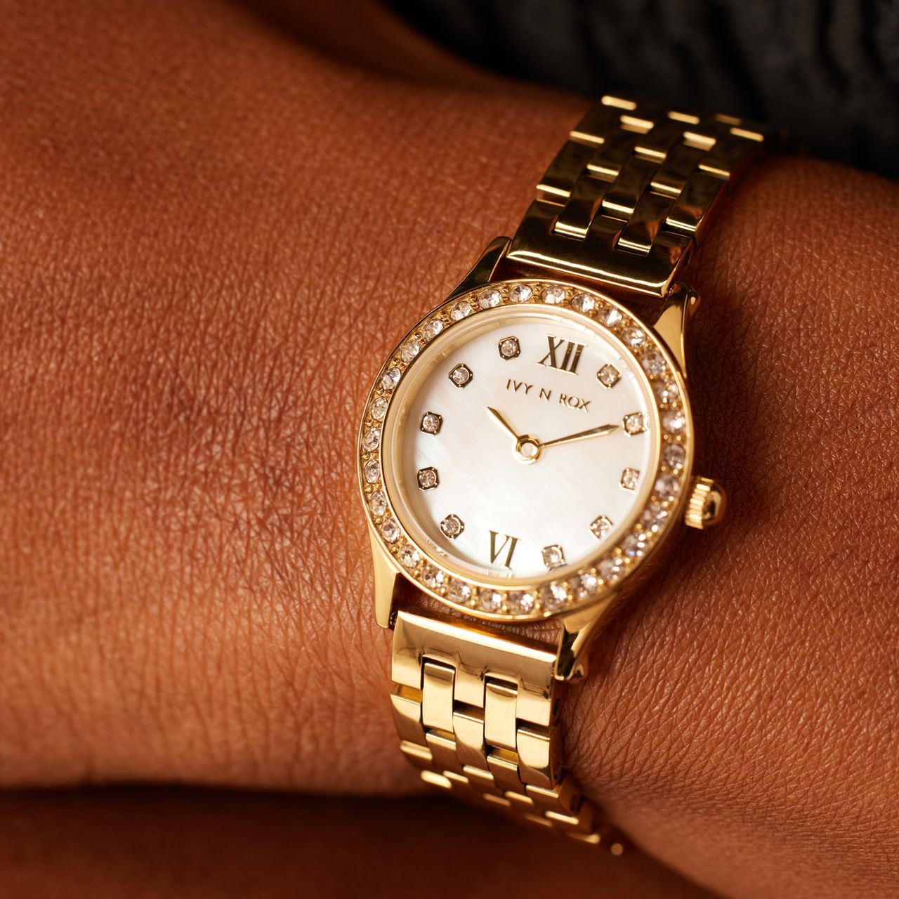 IVY N ROX Armbanduhr aus Edelstahl, goldfarben, mit Zirkonia