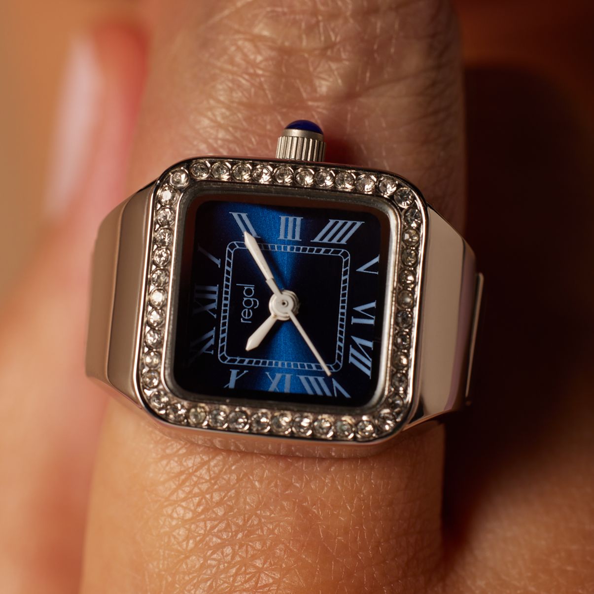 Regal Ringuhr aus 925er Silber mit blauem Zifferblatt und Zirkoniasteinen