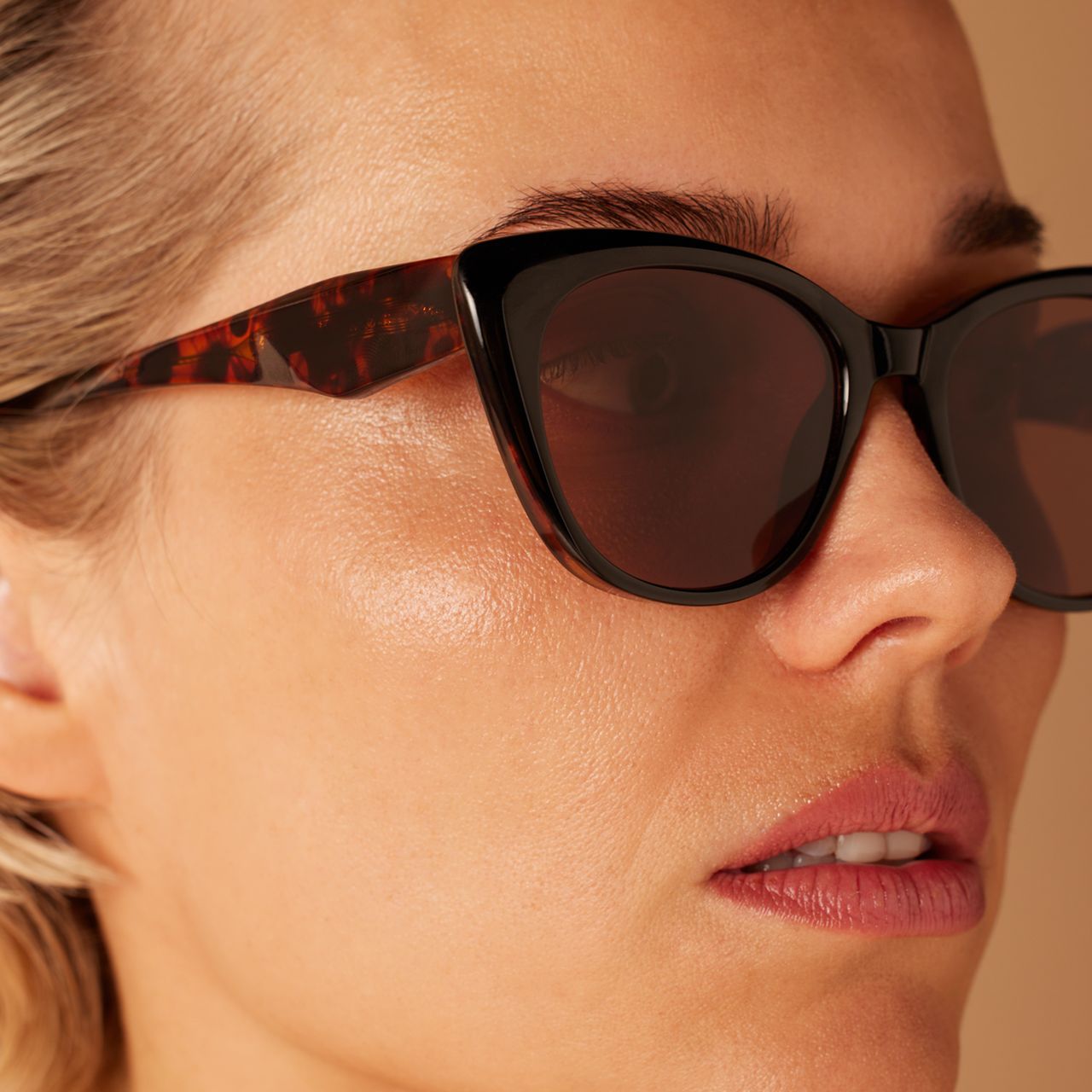 Braune Sonnenbrille