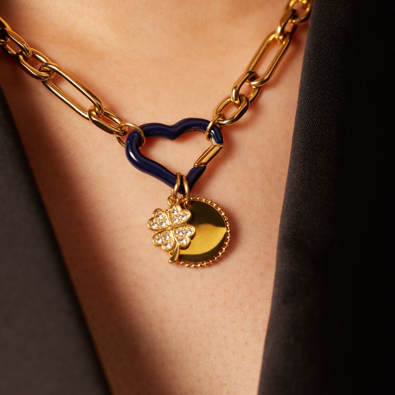 Stainless steel goldplated bedel sluiting hart donker blauw