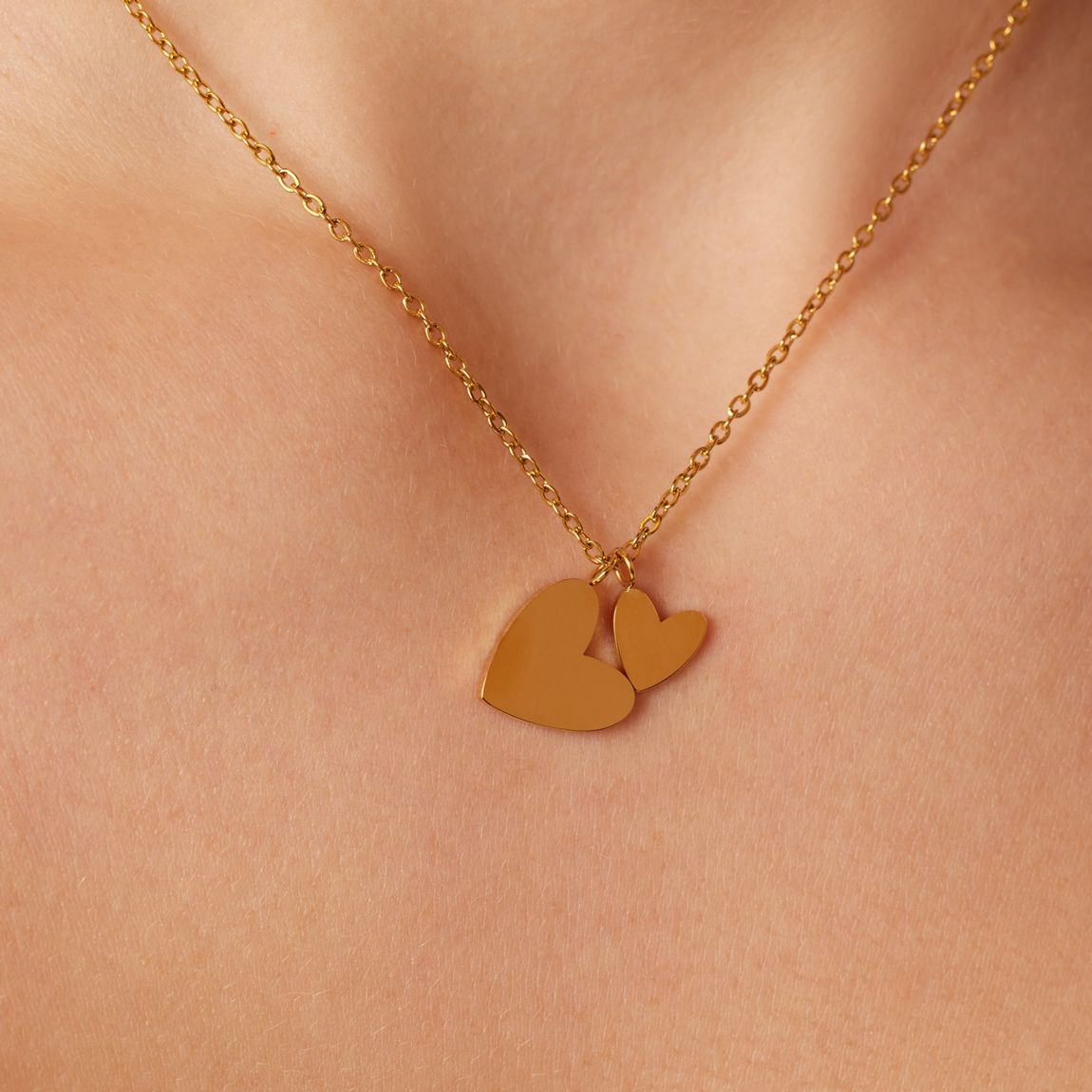 Stainless steel goldplated ketting met 2 hartjes voor dames