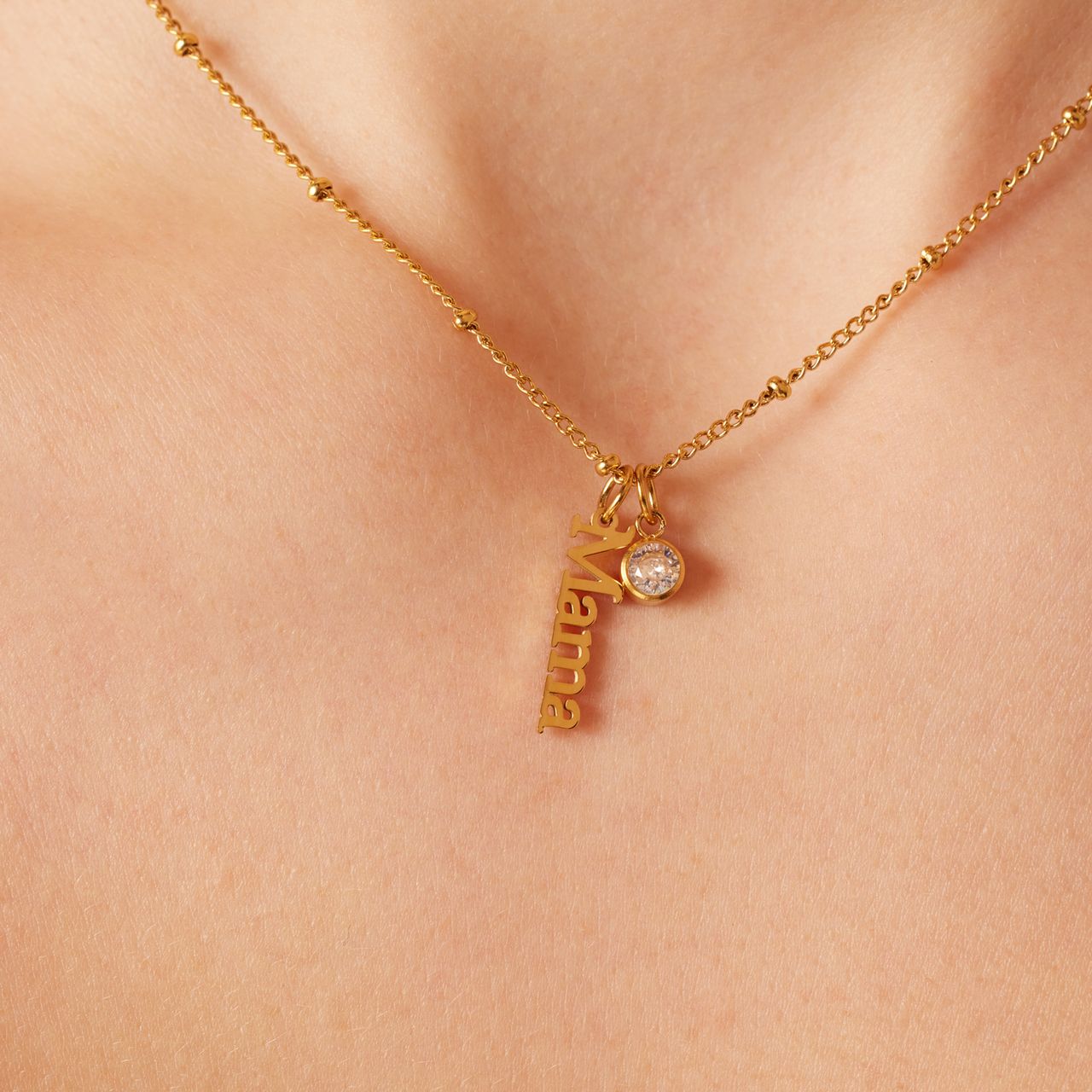 Stalen goldplated ketting met hanger mama met zirkonia voor dames