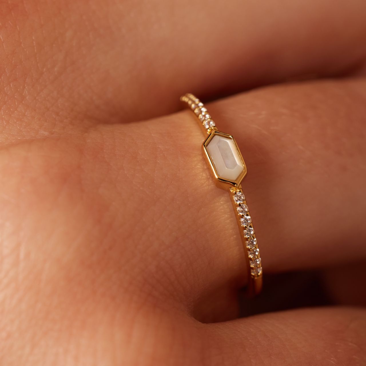 Ring aus 925er Silber, vergoldet, Perlmutt