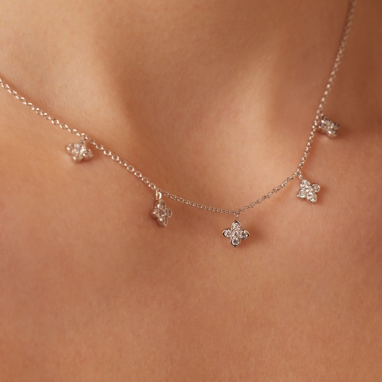 Halskette, 925 Silber, mit Anhängern in Sternform mit Zirkonia