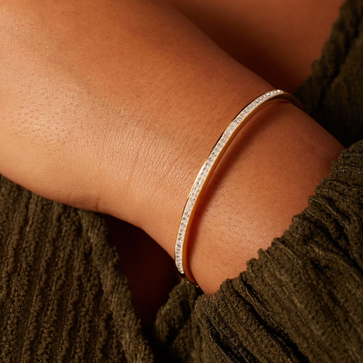 Stainless steel goldplated bangle small met kristal