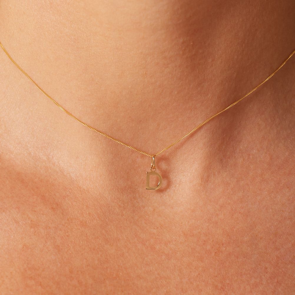 14 Karat Gold Buchstabenanhänger Alphabet