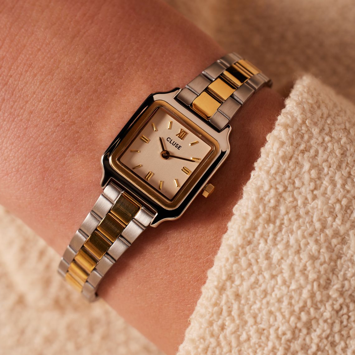 CLUSE – Graciese Mini-Uhr aus zweifarbigem Stahl
