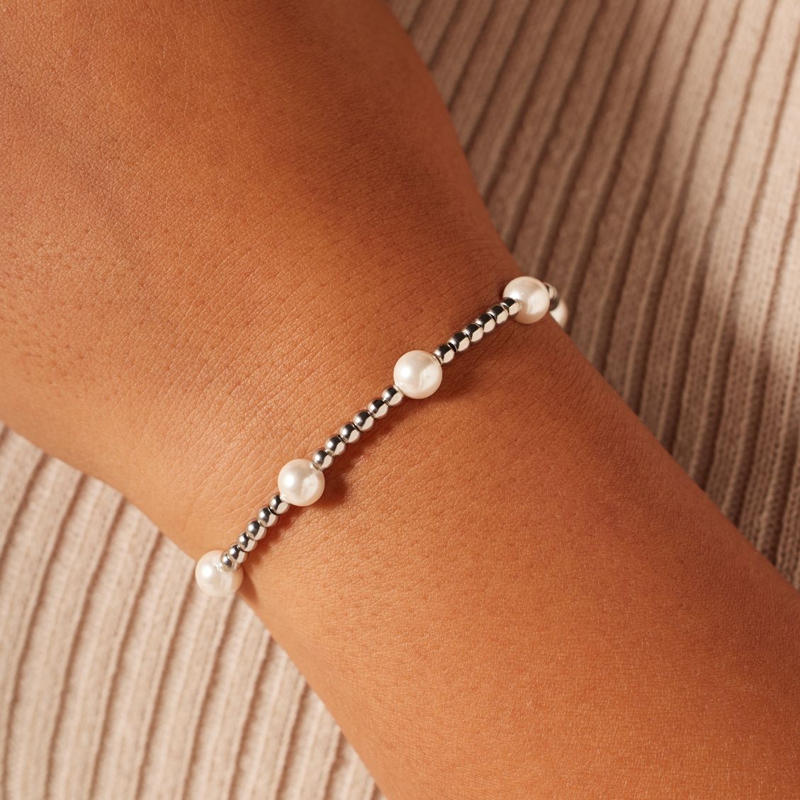 Stalen kralenarmband met parel voor dames