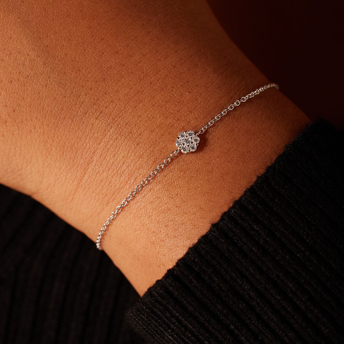 Zilveren armband met zirkonia