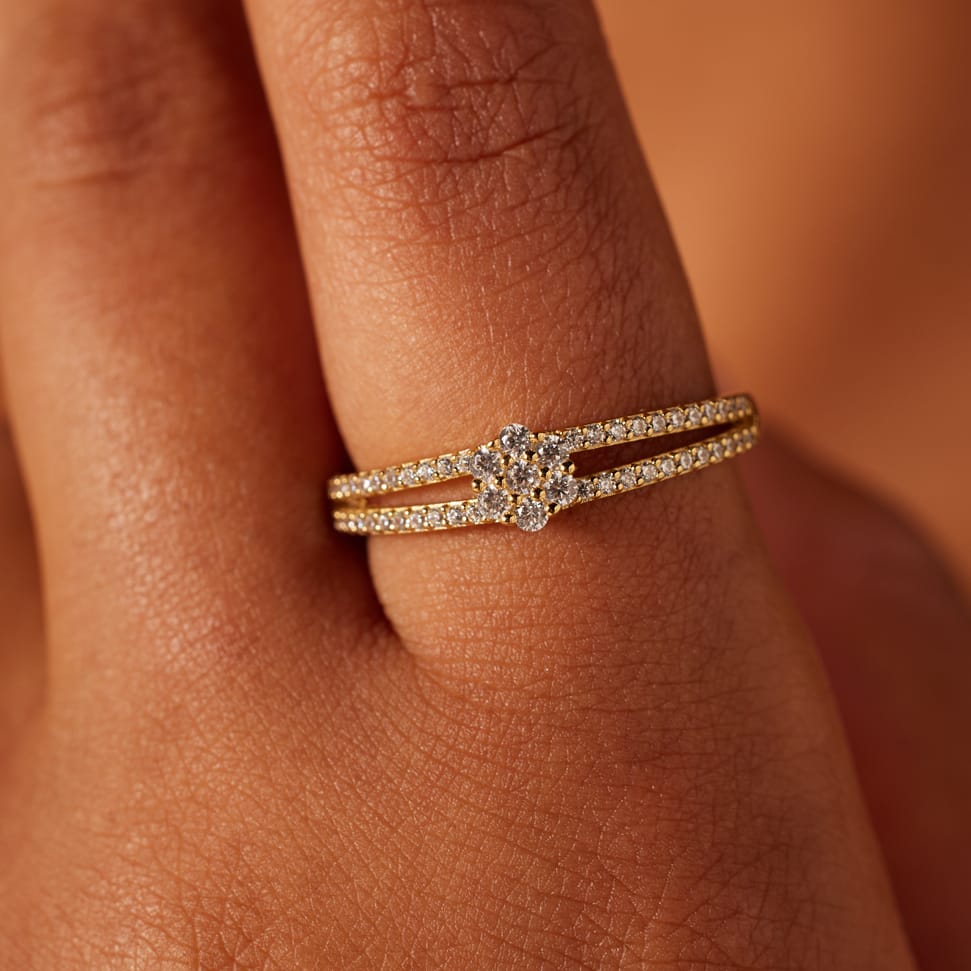 Zilveren goldplated ring bloem met zirkonia voor dames