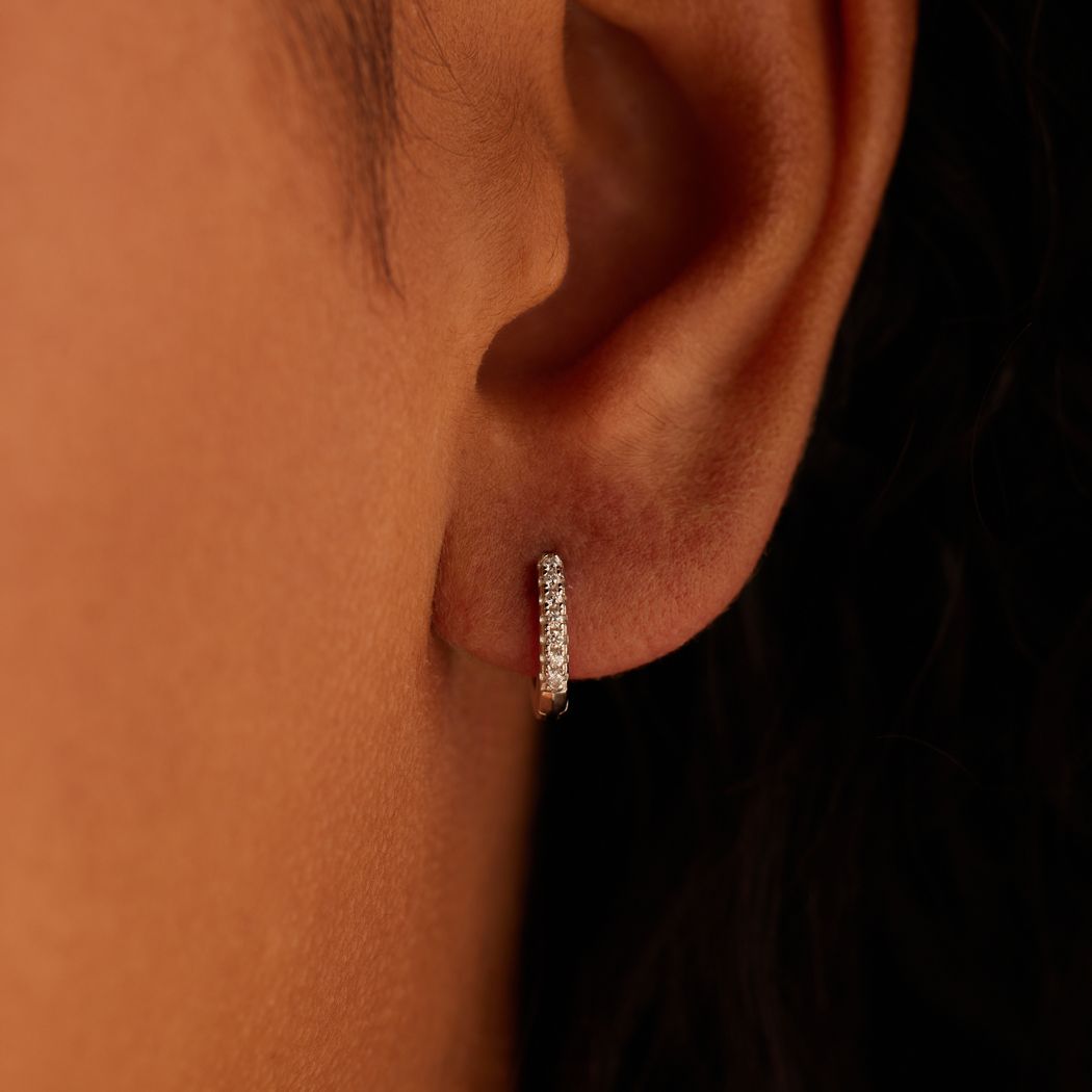 Silberne Ohrringe 12 mm mit Zirkonia