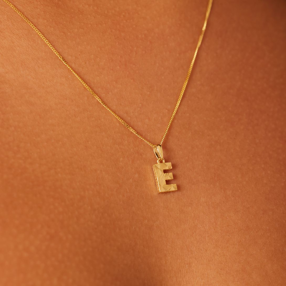 14 karaat geelgouden letter hanger voor dames