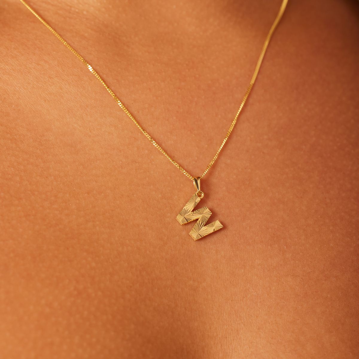 14 karaat geelgouden letterhanger voor dames