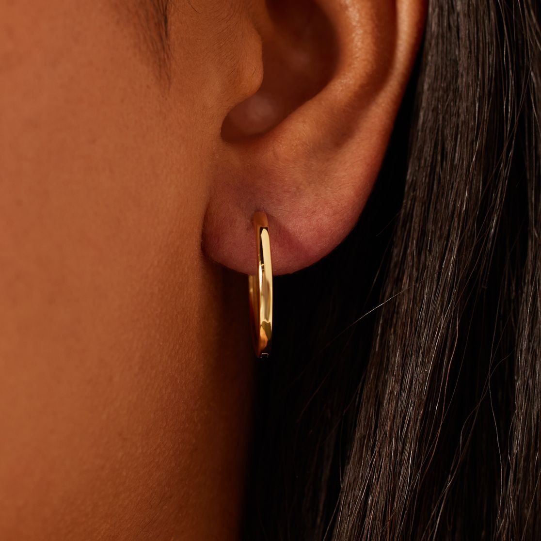 Silberne, goldbeschichtete Ohrringe, 20 mm, für Damen