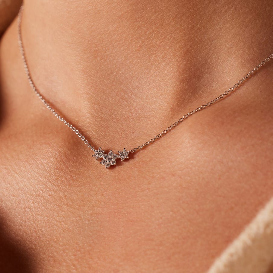 Zilveren damesketting met hanger