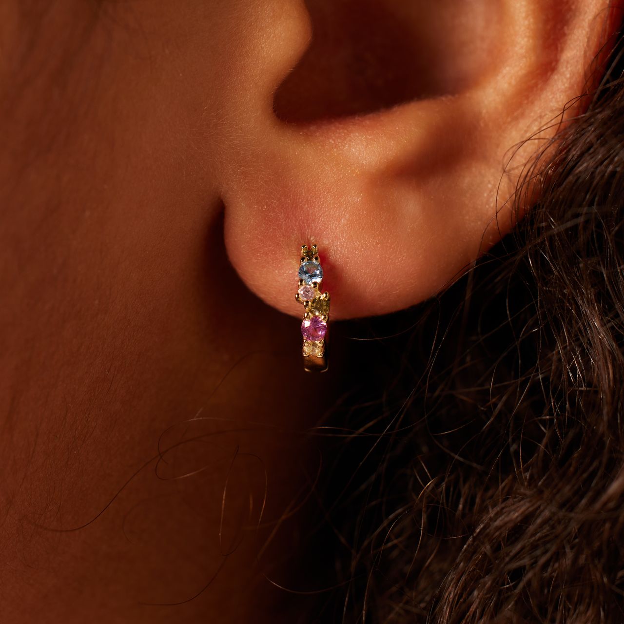 Zilveren goldplated kinderen oorring mulit color