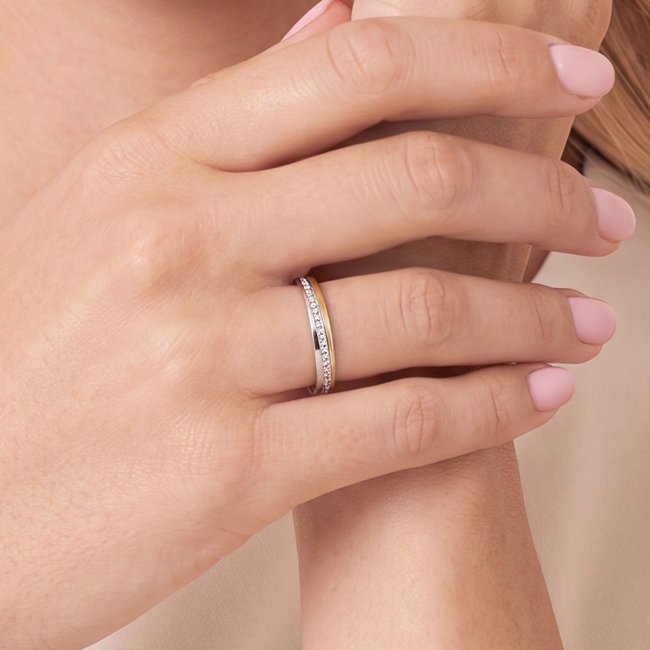 Stalen bicolor liefdesring met zirkonia