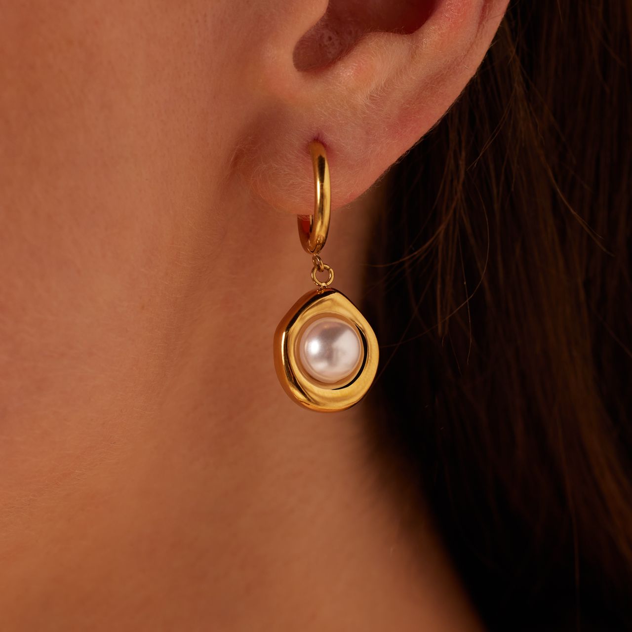 Stainless steel oorringen met parel voor dames