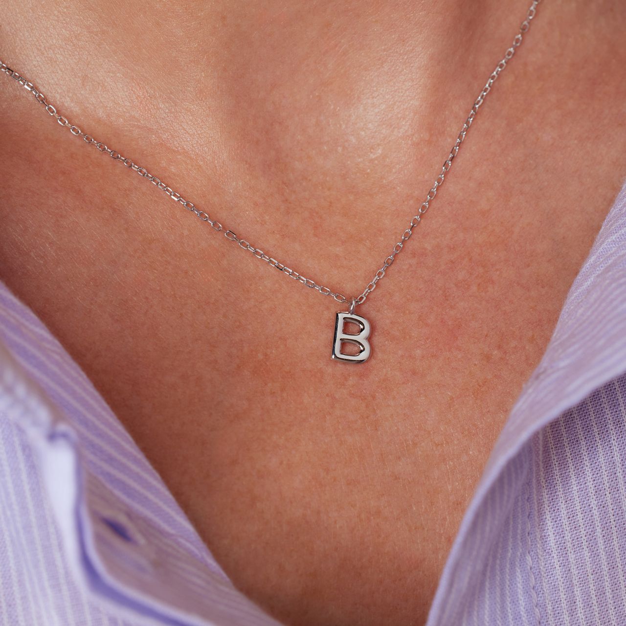 Zilveren ketting met hanger letter voor dames