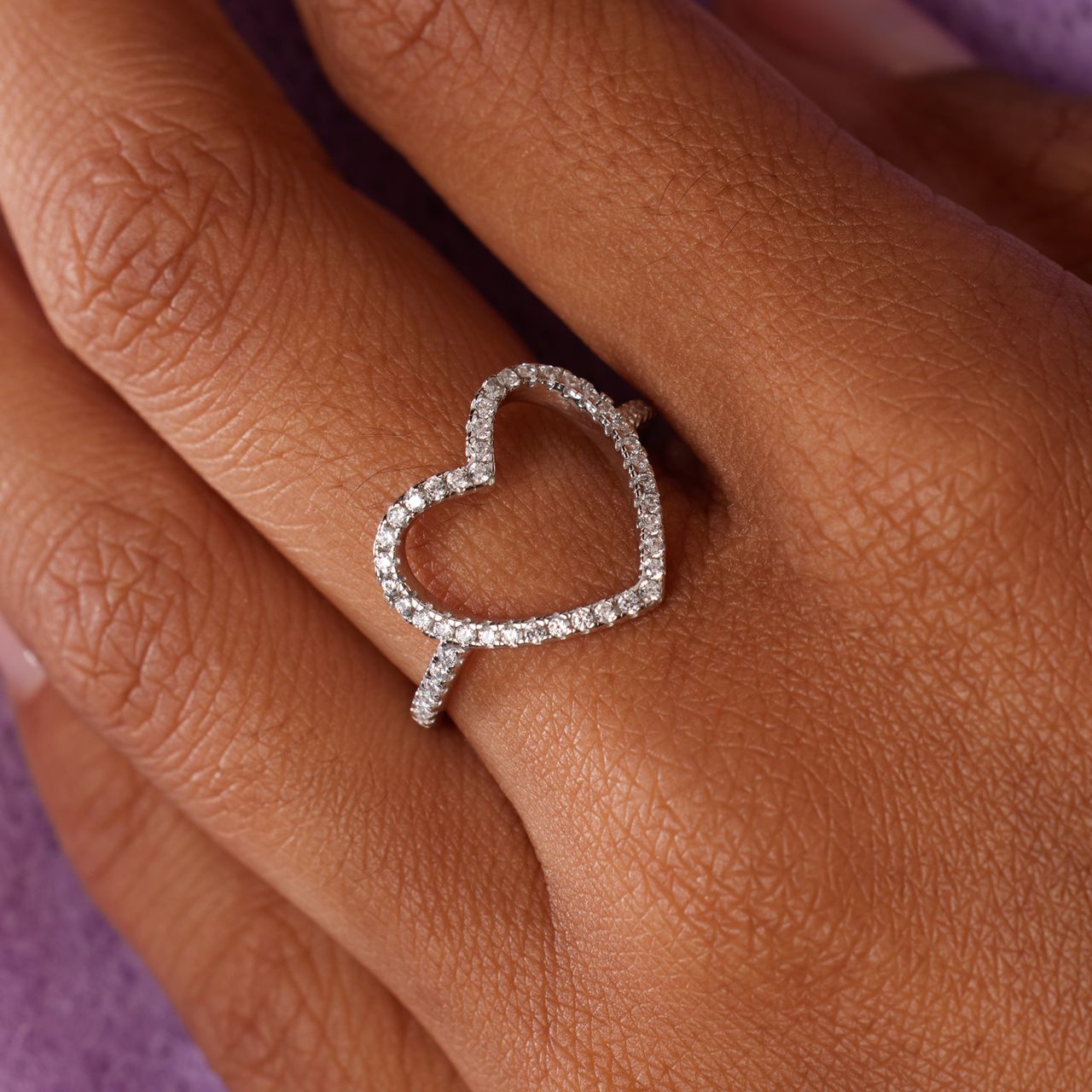 Silberner Ring mit Zirkonia