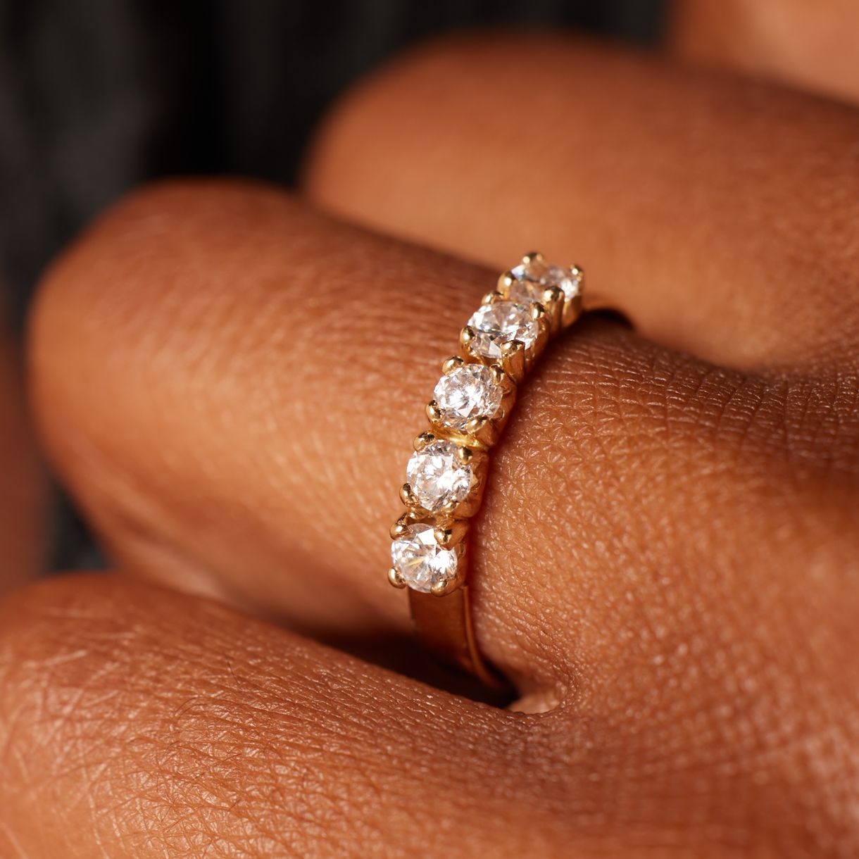 Ring, 585 Gelbgold, mit 5 Zirkoniasteinen