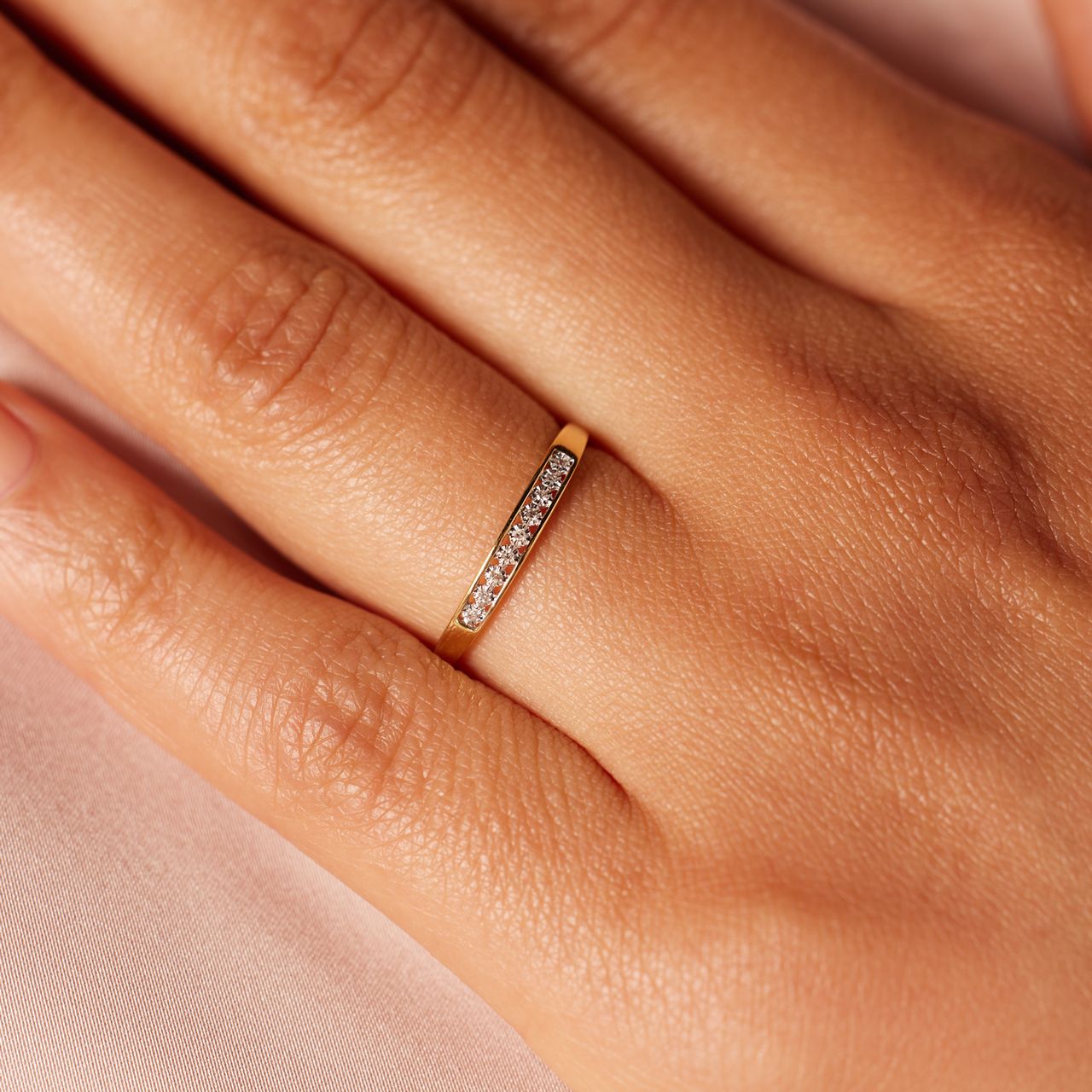 Ring, 750 Gelbgold, mit Diamanten 0,02 ct