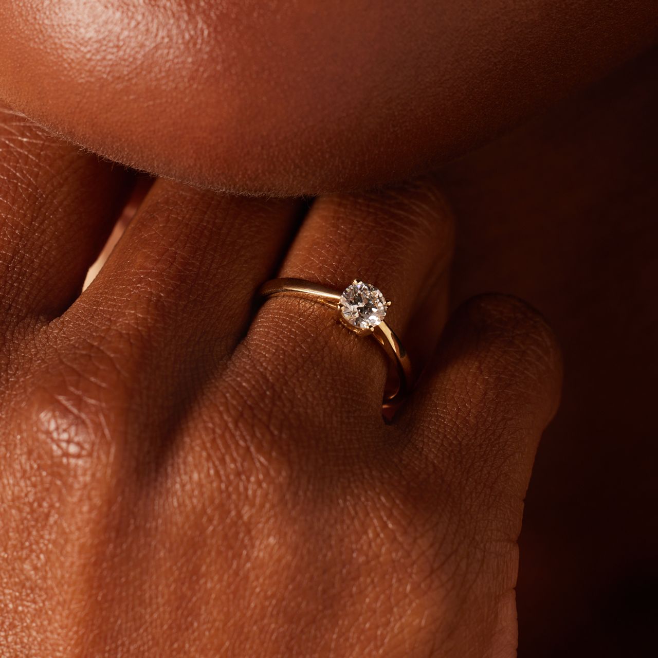 14 Karat Gelbgold Solitärring mit lab-grown Diamant 0,50 ct