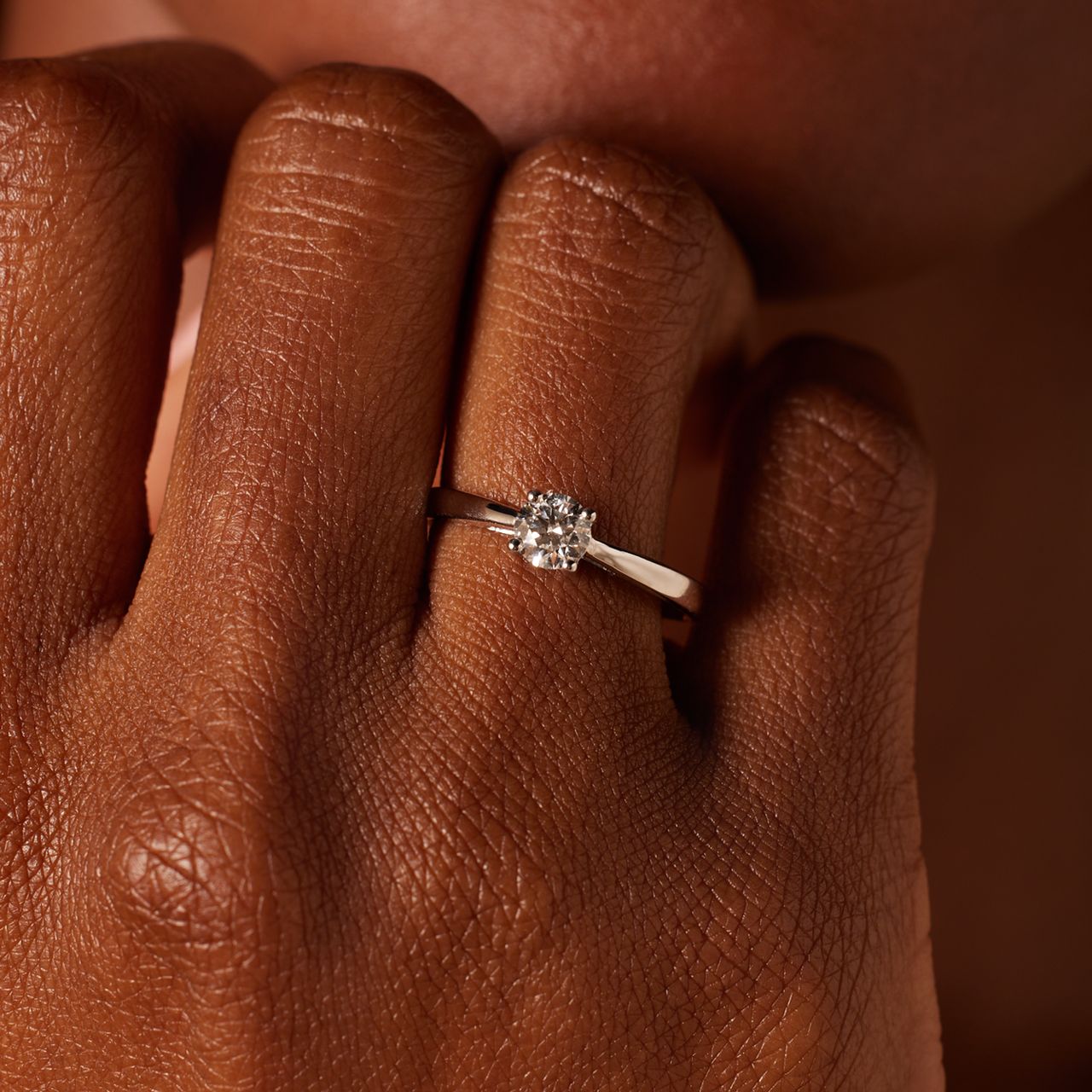 14 Karat Weißgold Solitärring mit lab-grown Diamant 0,50 ct