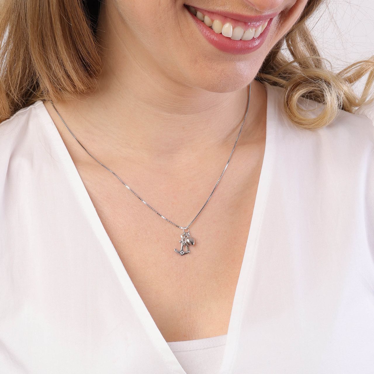 Zilveren hanger geloof, hoop, liefde