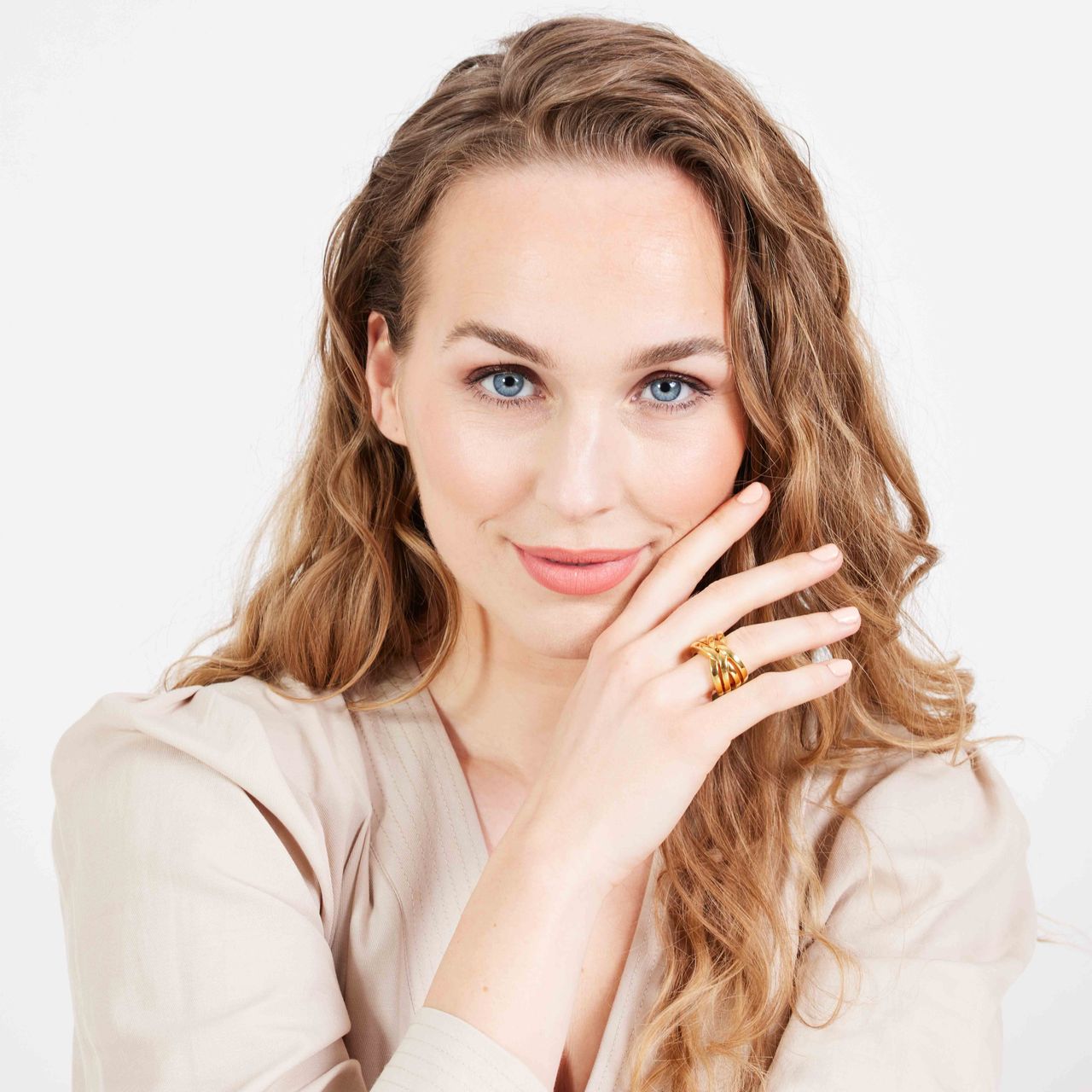 Goldplated ring breed