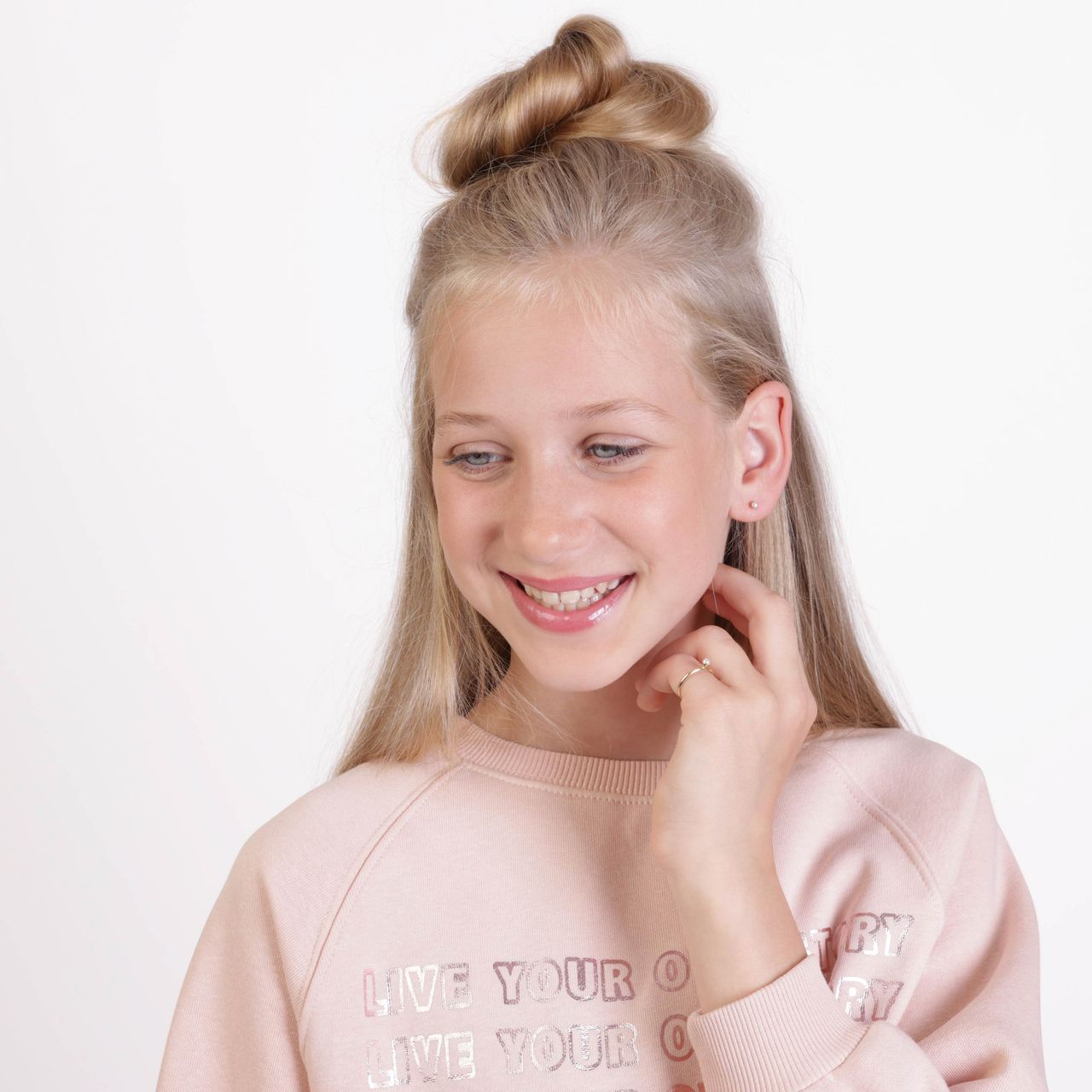 14K geelgouden kinderring met zoetwaterparel