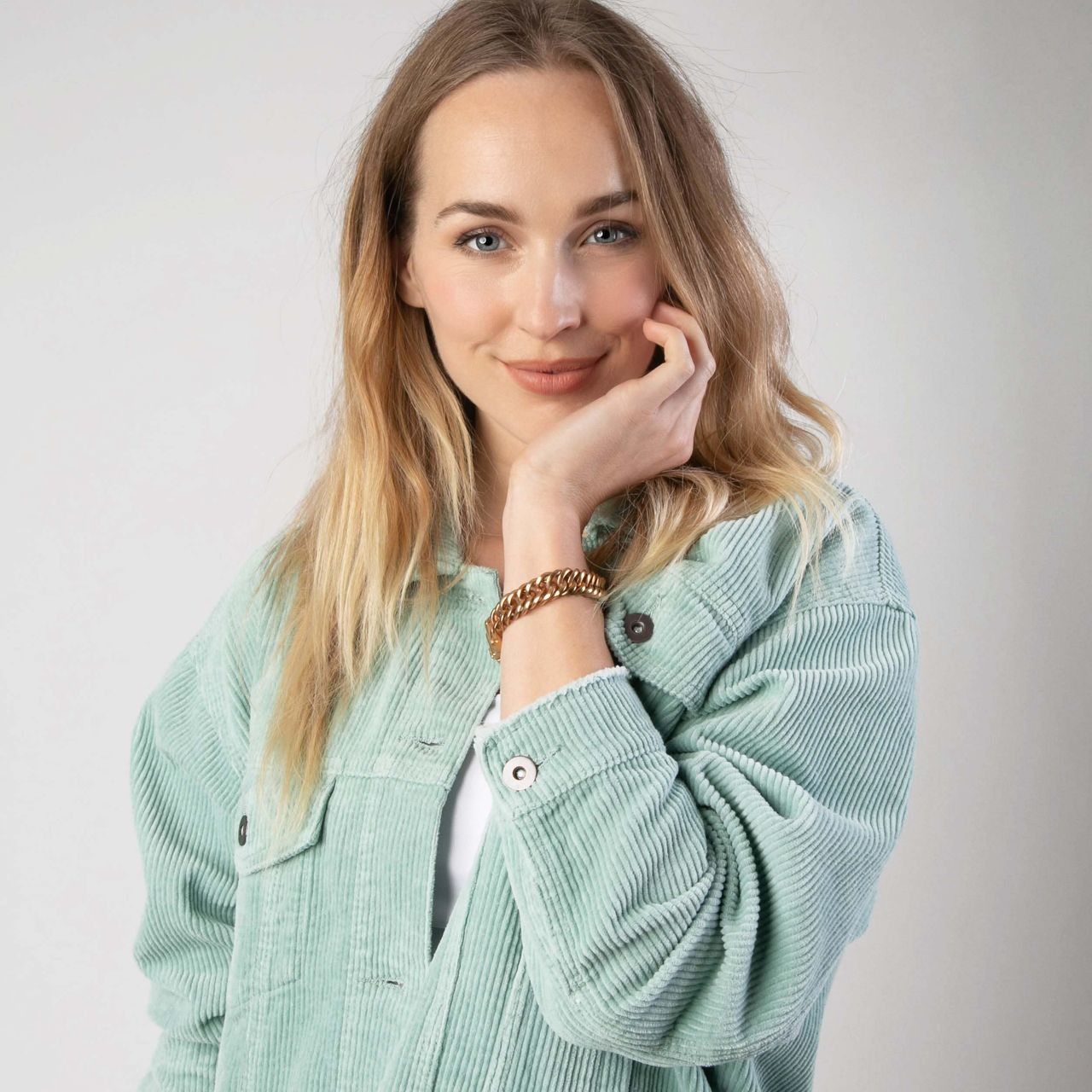 Stainless steel roséplated schakelarmband voor dames