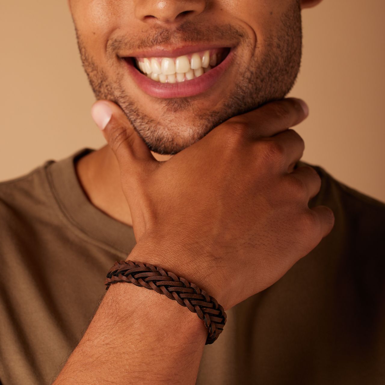 Edelstahl-Herrenarmband mit braunem Leder