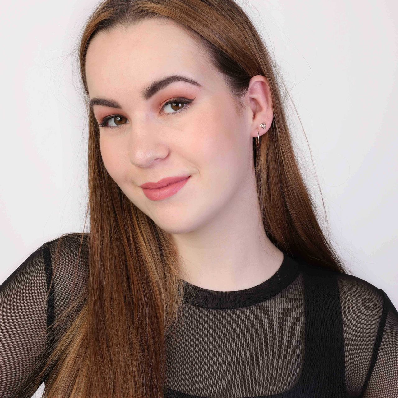 14 karaat geelgouden oorringen 18mm voor dames