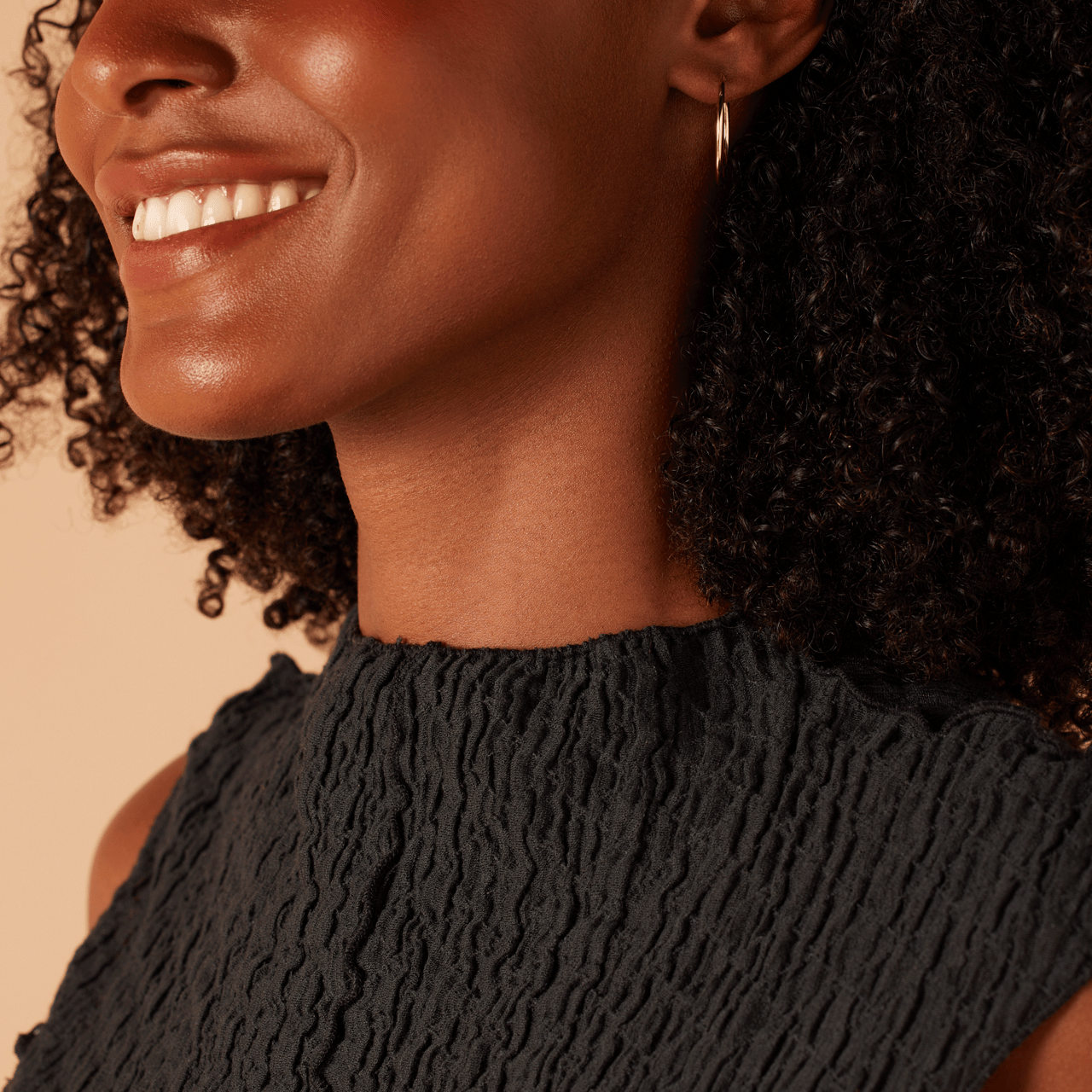 14 karaat geelgouden oorringen 25mm voor dames