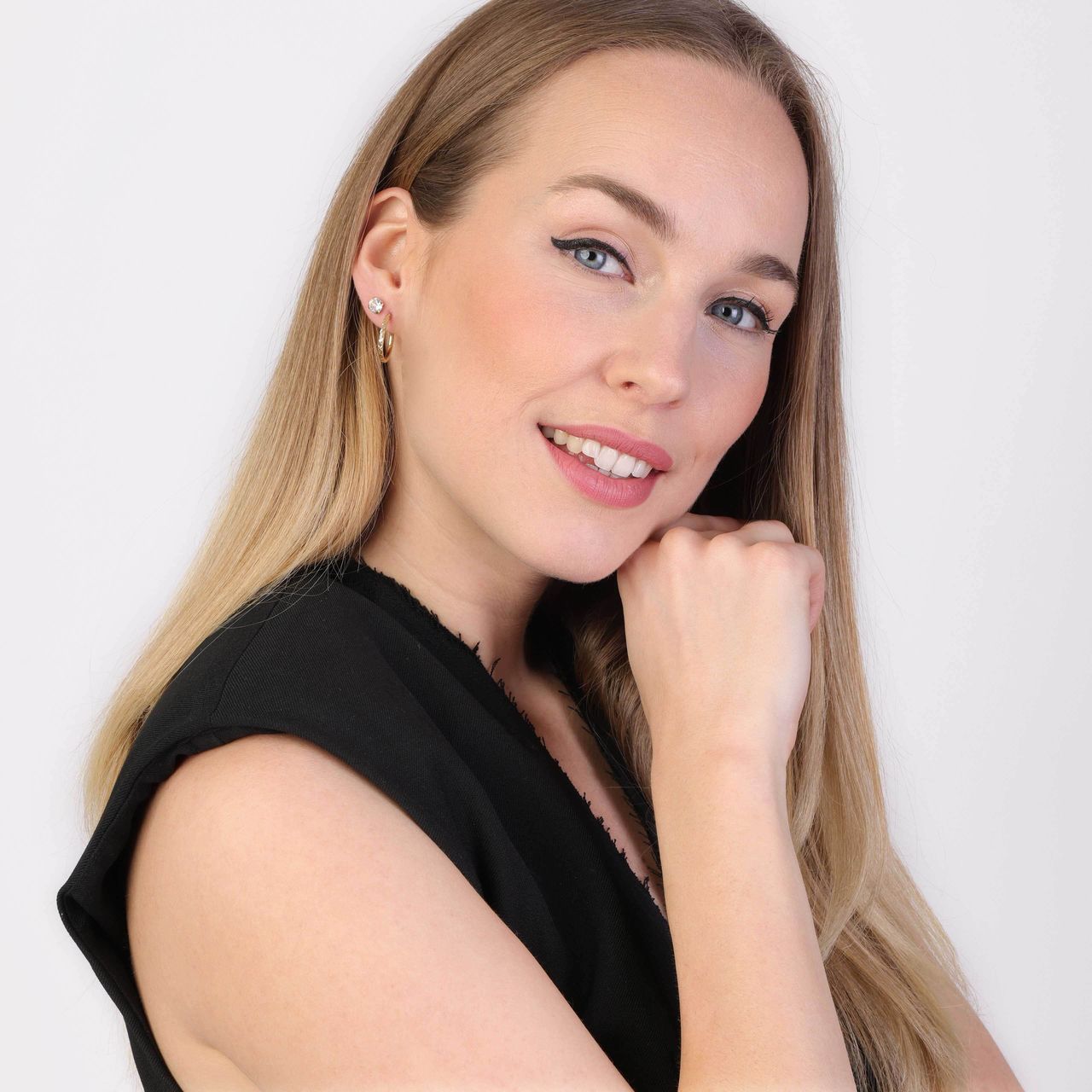 9 karaat oorknoppen met zirkonia 6mm voor dames