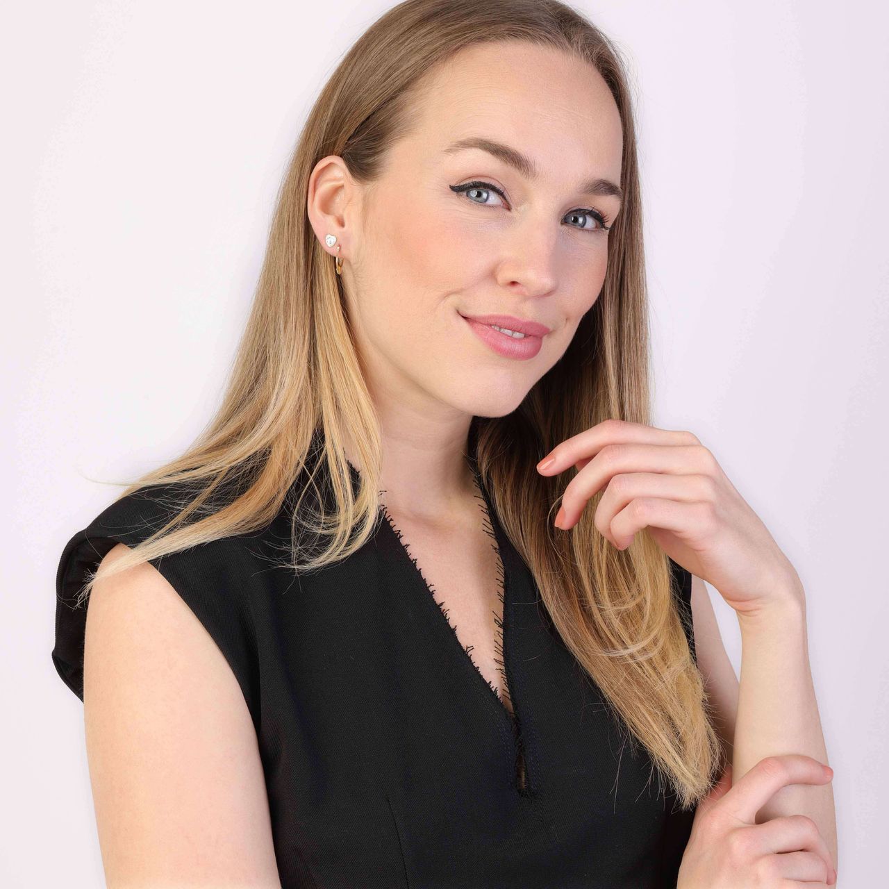 9 Karaat oorknoppen hart met kristal