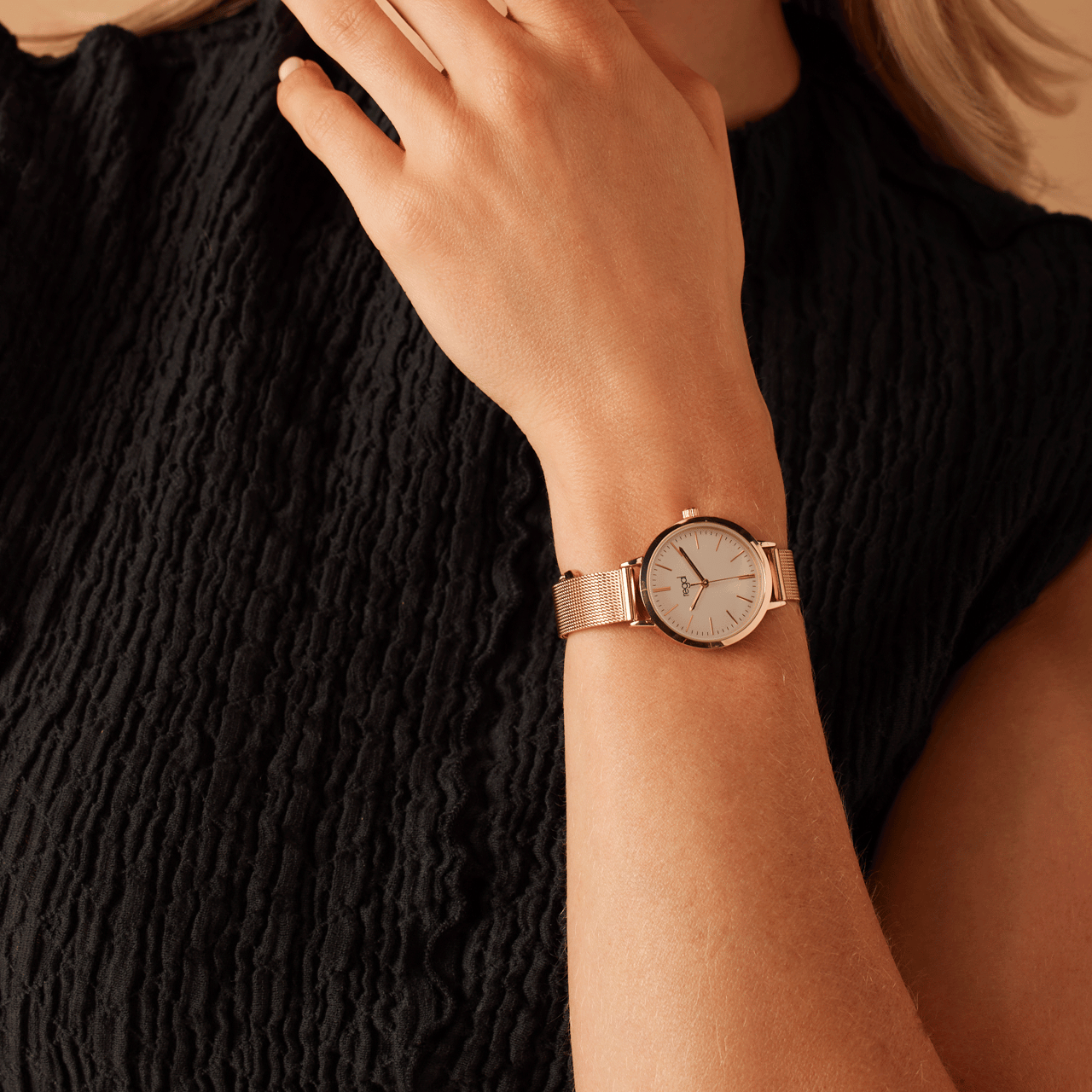Regal Armbanduhr mit rosafarbenem Mesh-Armband
