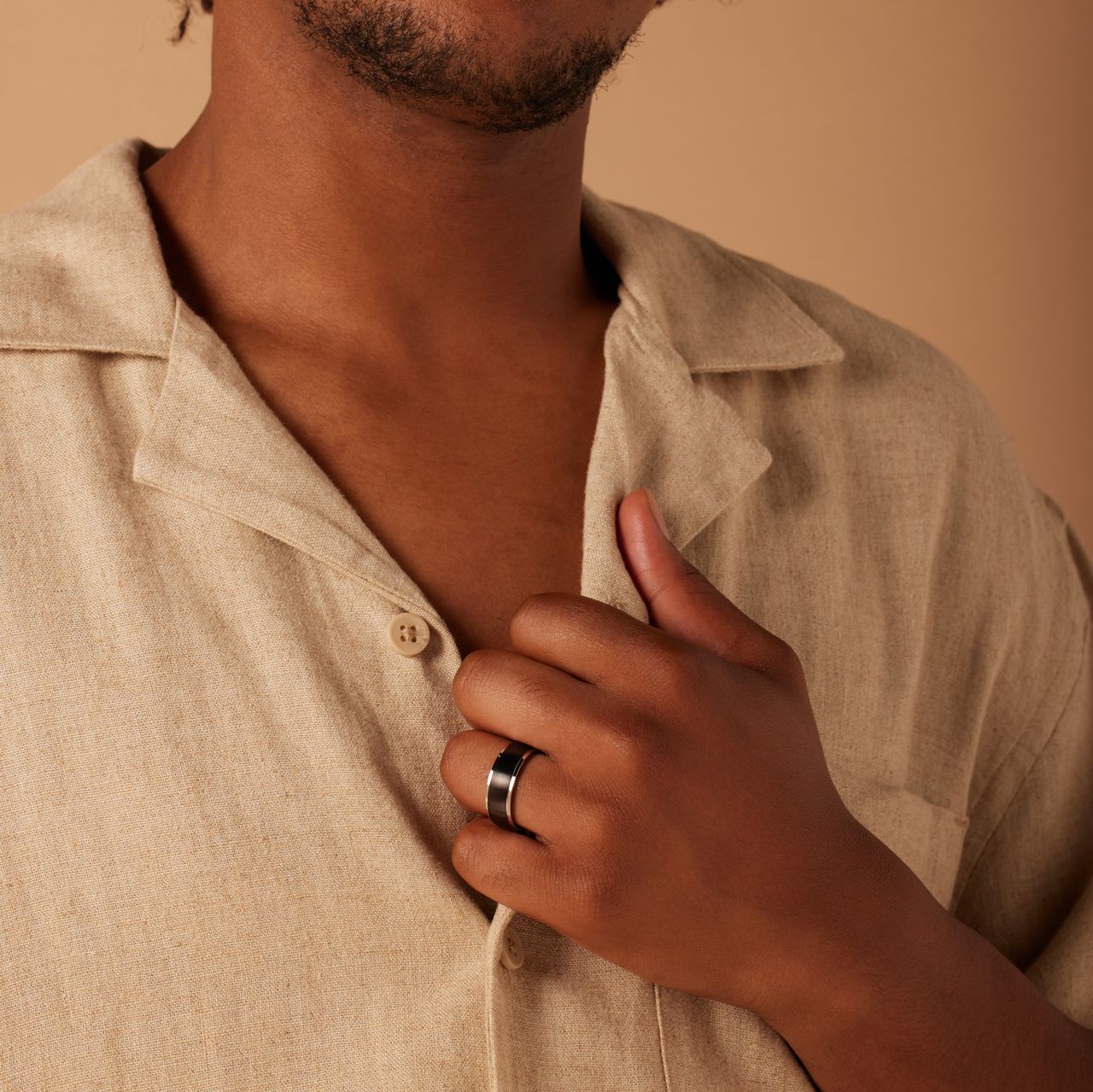 Gerecycled stainless steel ring mat met zwart