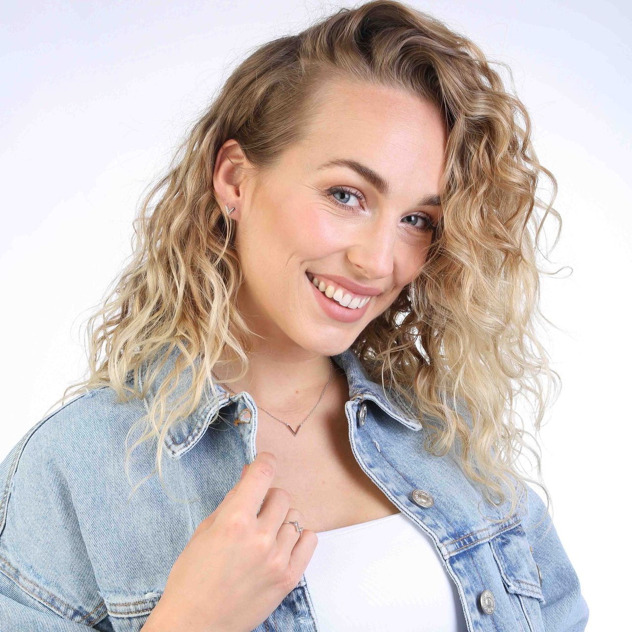 Zilveren oorknoppen rhodiumplated v voor dames